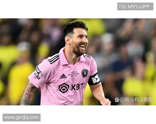 全球八大足球巨星齐聚，明星背景图展现足坛风采与荣耀